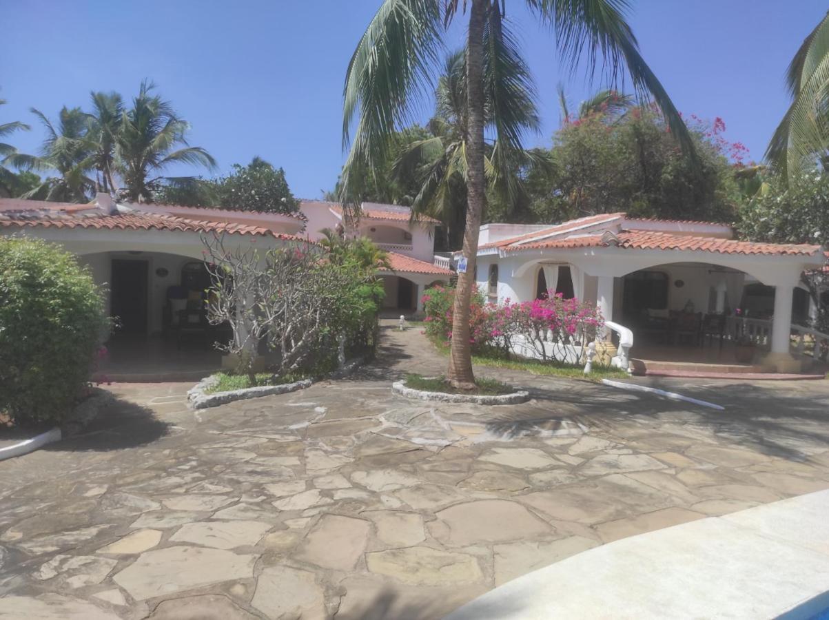 2Livu Villas วาตามู ภายนอก รูปภาพ