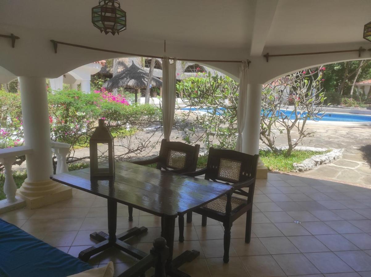 2Livu Villas วาตามู ภายนอก รูปภาพ