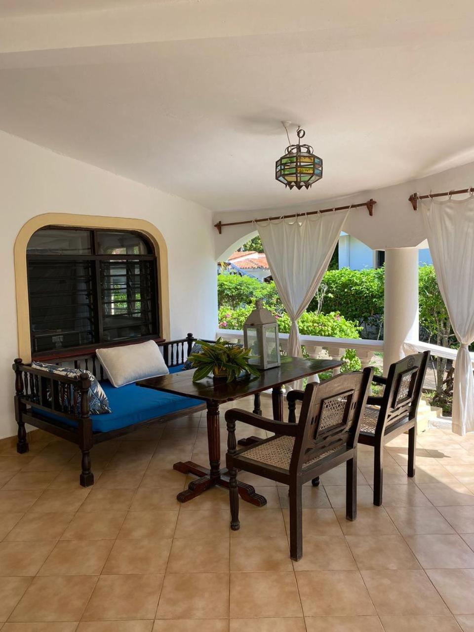 2Livu Villas วาตามู ภายนอก รูปภาพ